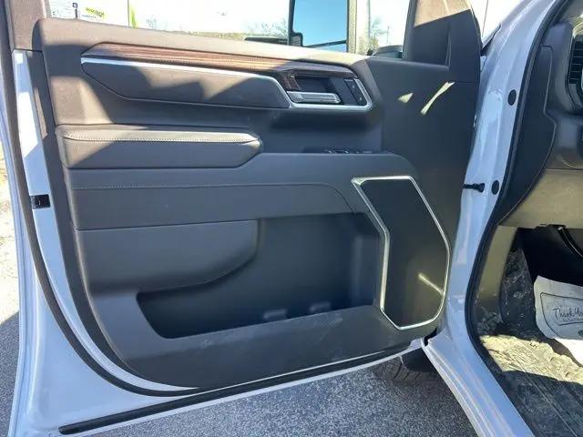 2026 Chevrolet Silverado 3500HD LT