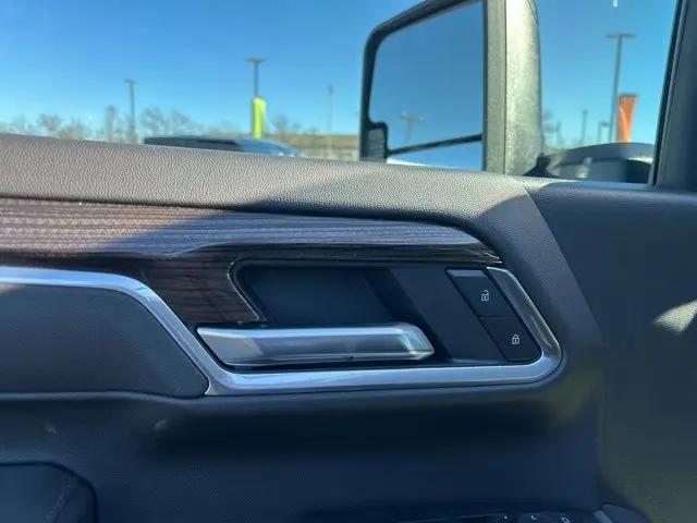 2026 Chevrolet Silverado 3500HD LT