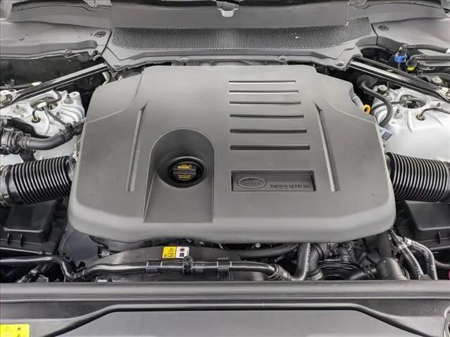 2026 Land Rover Discovery Gemini Edition