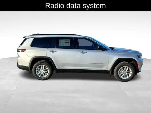 2025 Jeep Grand Cherokee L Laredo 4x4