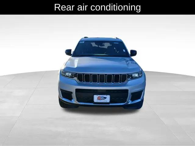 2025 Jeep Grand Cherokee L Laredo 4x4