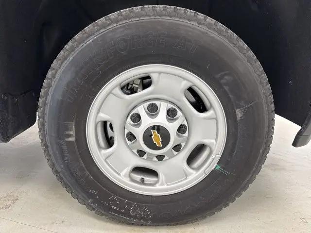 2025 Chevrolet Silverado 2500HD 4WD Double Cab Long Bed Work Truck