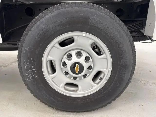 2025 Chevrolet Silverado 2500HD 4WD Double Cab Long Bed Work Truck