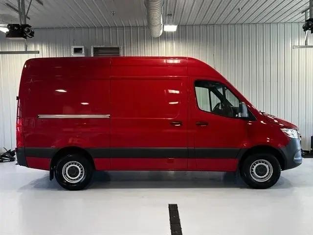 2019 Freightliner Sprinter Standard Roof V6