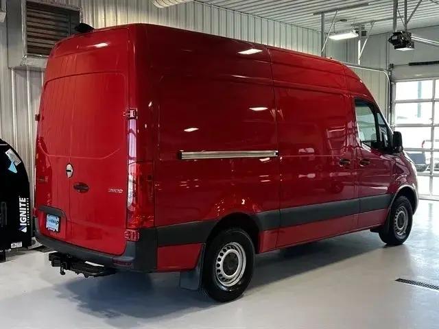 2019 Freightliner Sprinter Standard Roof V6