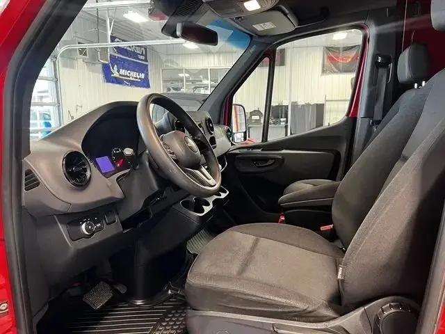 2019 Freightliner Sprinter Standard Roof V6
