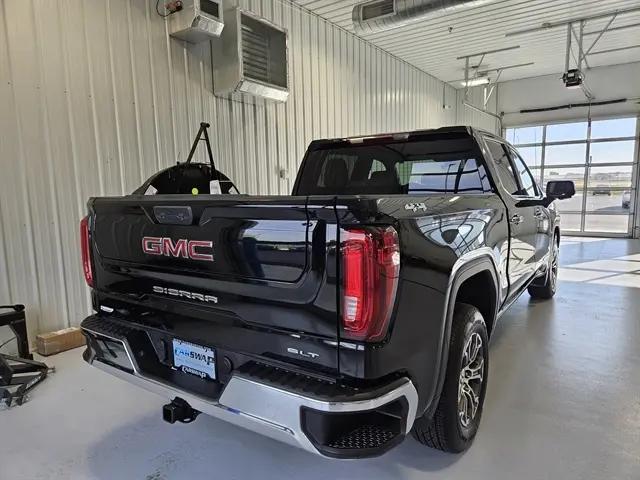 2024 GMC Sierra 1500 4WD Crew Cab Short Box SLT
