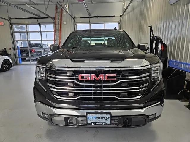 2024 GMC Sierra 1500 4WD Crew Cab Short Box SLT