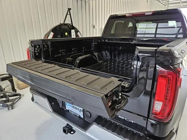 2024 GMC Sierra 1500 4WD Crew Cab Short Box SLT