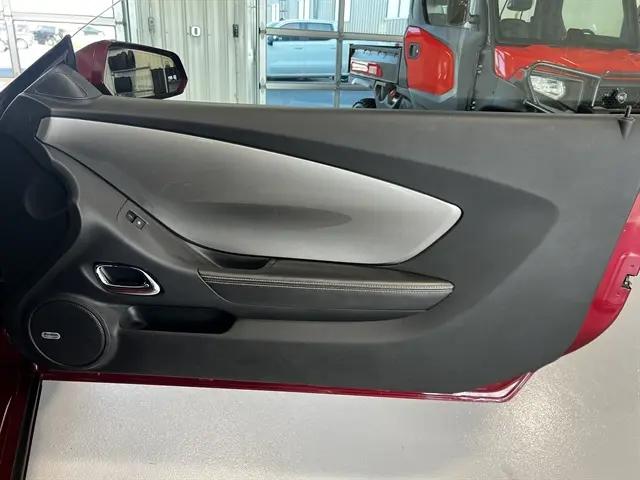 2011 Chevrolet Camaro 2LT