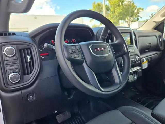 2026 GMC Sierra 2500HD Double Cab, Standard Bed, Pro, RWD