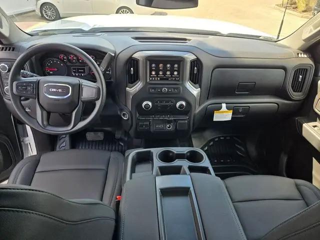 2026 GMC Sierra 2500HD Double Cab, Standard Bed, Pro, RWD