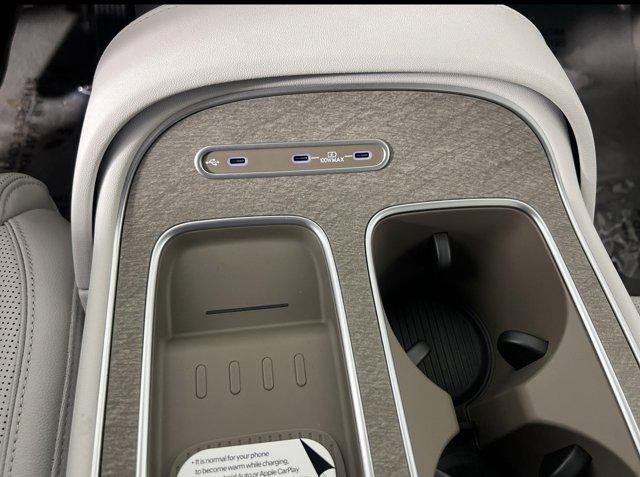 2026 Hyundai Palisade Limited - Photo 19