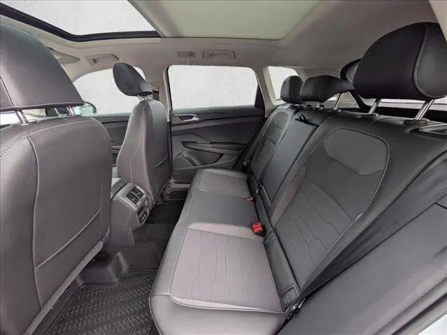 2026 Volkswagen Taos SE Black
