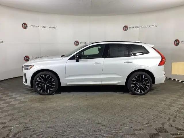 2026 Volvo XC60 B5 Ultra