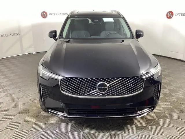 2026 Volvo XC90 Plus, B6 AWD Gas (mild hybrid), Gasoline, Bright, 7 Seats