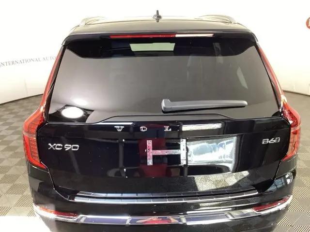 2026 Volvo XC90 Plus, B6 AWD Gas (mild hybrid), Gasoline, Bright, 7 Seats