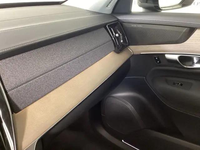 2026 Volvo XC90 Plus, B6 AWD Gas (mild hybrid), Gasoline, Bright, 7 Seats