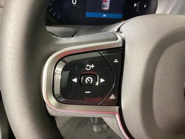 2026 Volvo XC90 Plus, B6 AWD Gas (mild hybrid), Gasoline, Bright, 7 Seats