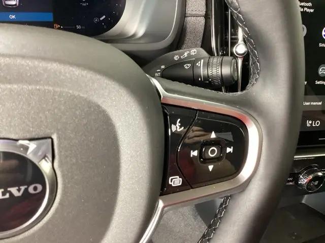2026 Volvo XC90 Plus, B6 AWD Gas (mild hybrid), Gasoline, Bright, 7 Seats