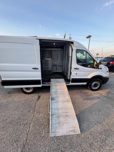 2019 Ford Transit Medium Roof w/Sliding Side Door w/RWB