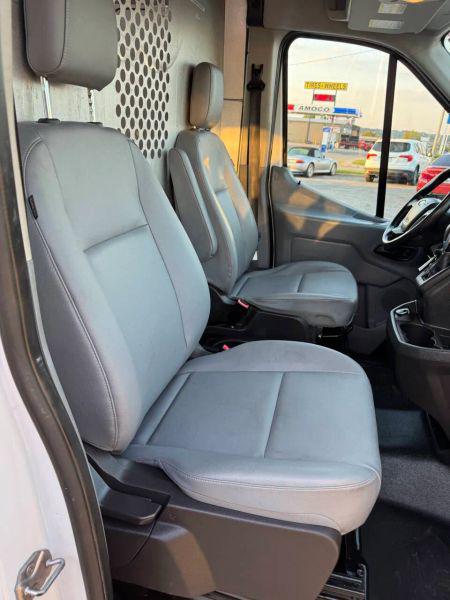 2019 Ford Transit Medium Roof w/Sliding Side Door w/RWB