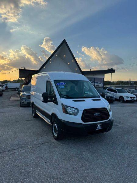 2019 Ford Transit Medium Roof w/Sliding Side Door w/RWB