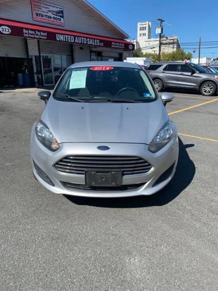 2014 Ford Fiesta SE