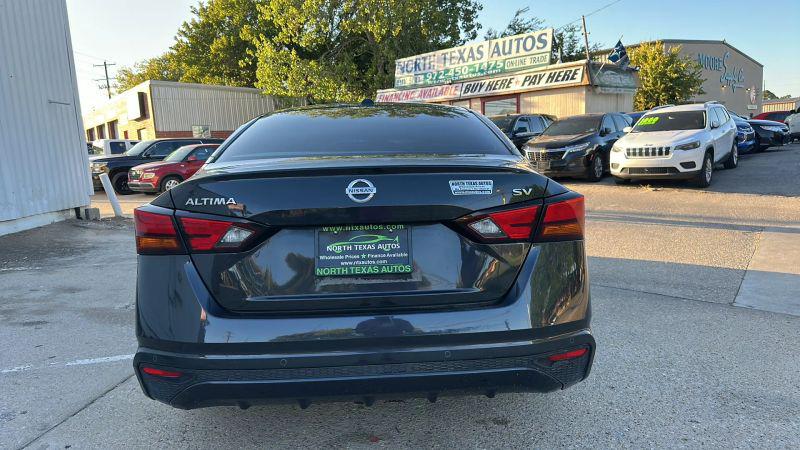 2021 Nissan Altima SV FWD