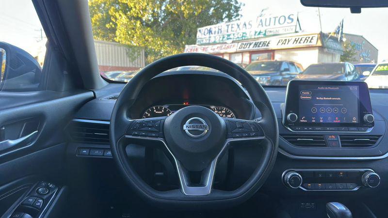 2021 Nissan Altima SV FWD
