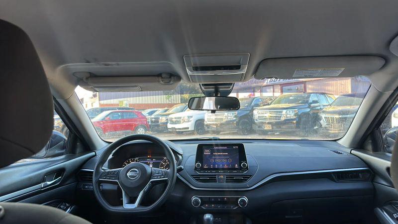 2021 Nissan Altima SV FWD