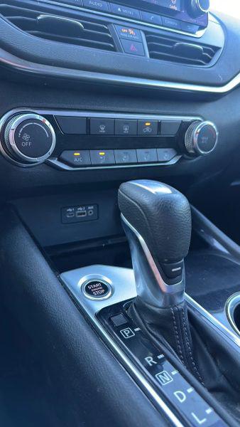 2021 Nissan Altima SV FWD