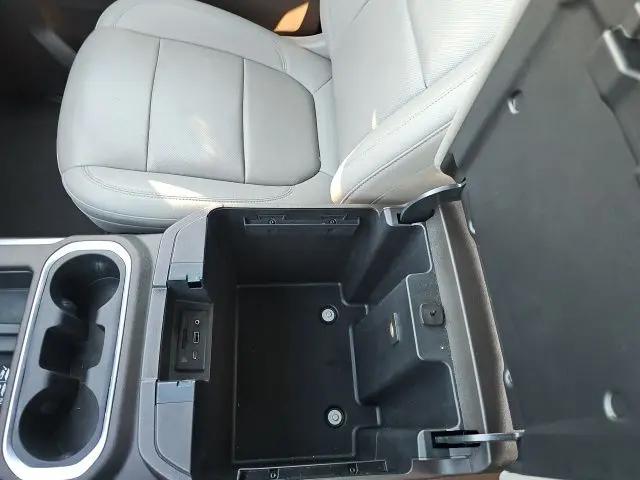 2022 GMC Sierra 1500 Limited 4WD Crew Cab Short Box SLT