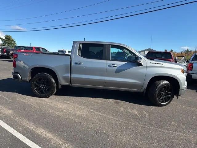 2024 Chevrolet Silverado 1500 4WD Crew Cab Short Bed RST