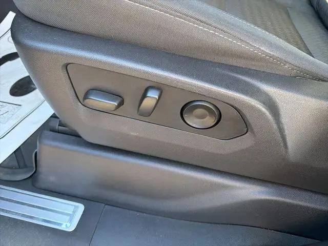 2024 Chevrolet Silverado 1500 4WD Crew Cab Short Bed RST