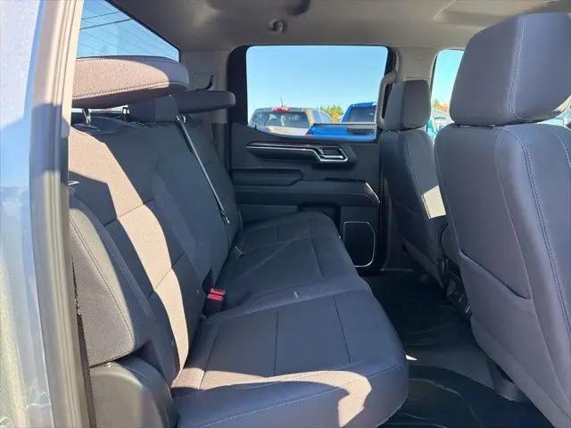 2024 Chevrolet Silverado 1500 4WD Crew Cab Short Bed RST