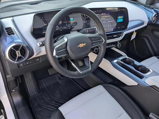 2026 Chevrolet Equinox LT 2
