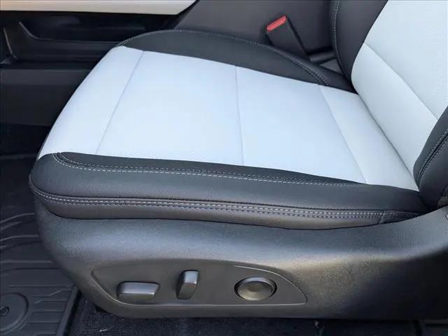 2026 Chevrolet Equinox LT 2