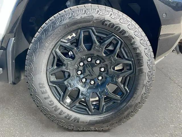 2026 GMC HUMMER EV 2X 4WD