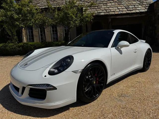 2016 Porsche 911 Carrera GTS