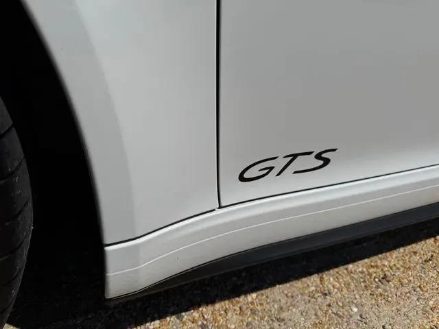 2016 Porsche 911 Carrera GTS