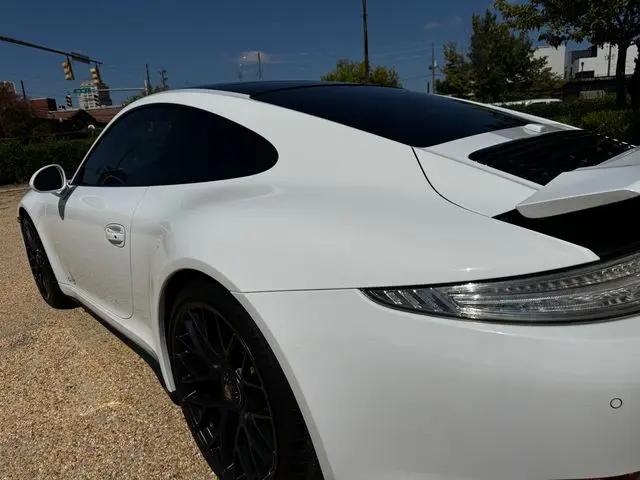 2016 Porsche 911 Carrera GTS