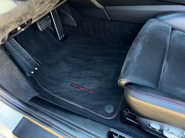2016 Porsche 911 Carrera GTS