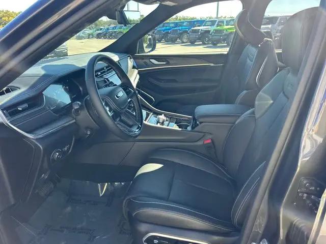 2025 Jeep Grand Cherokee L Overland 4x4