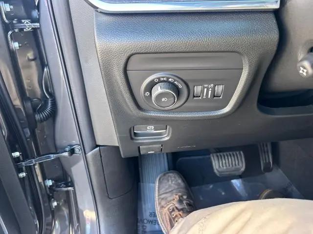 2025 Jeep Grand Cherokee L Overland 4x4