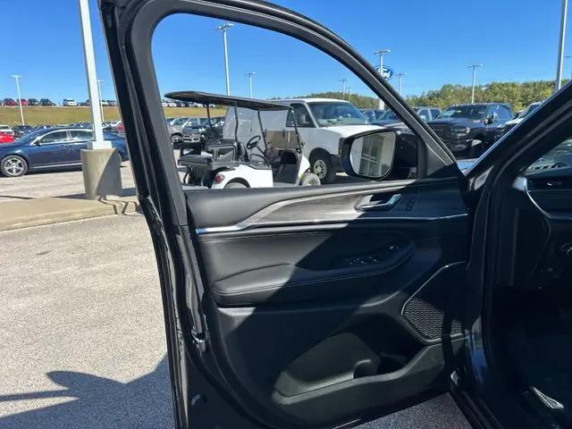 2025 Jeep Grand Cherokee L Overland 4x4