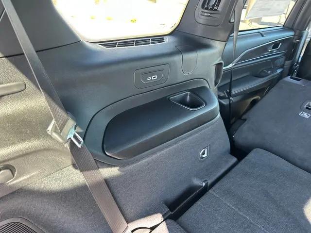 2025 Jeep Grand Cherokee L Overland 4x4