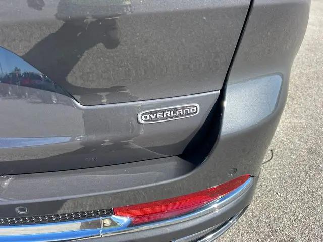 2025 Jeep Grand Cherokee L Overland 4x4