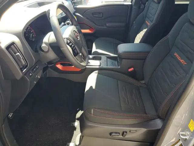 2026 Nissan Frontier Crew Cab PRO-4X 4x4