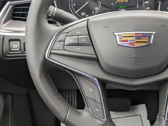 2025 Cadillac XT5 AWD Luxury